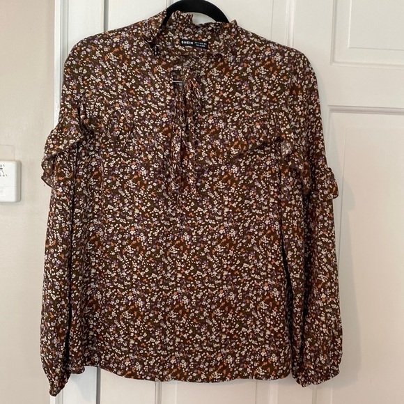 Shein blouse - Picture 2 of 5